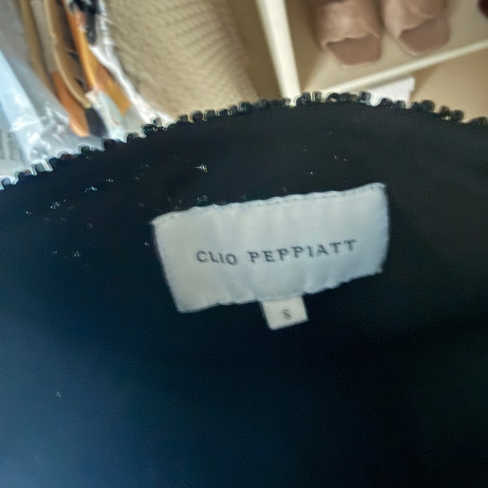 Clio Peppiatt - Picture 3 of 4
